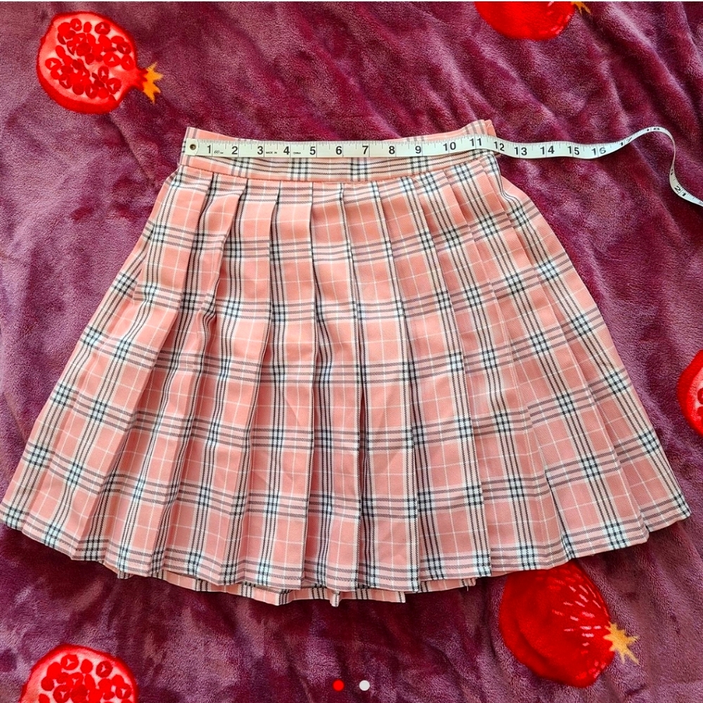 SOLD XS NWOT pink pleated plaid skirt